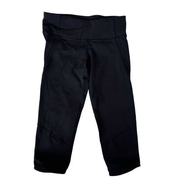 Lululemon Black Capri Cropped Leggings Sz 2 - Picture 1 of 5